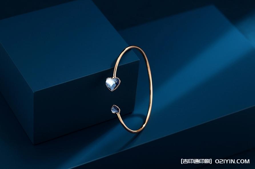 奢華藍(lán)底首飾禮盒設(shè)計制作源頭廠家  第5張 奢華藍(lán)底首飾禮盒設(shè)計制作源頭廠家  第5張